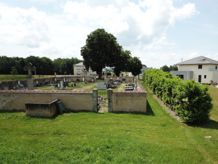 Cimetiere Fremenil 06.jpg, juin 2018